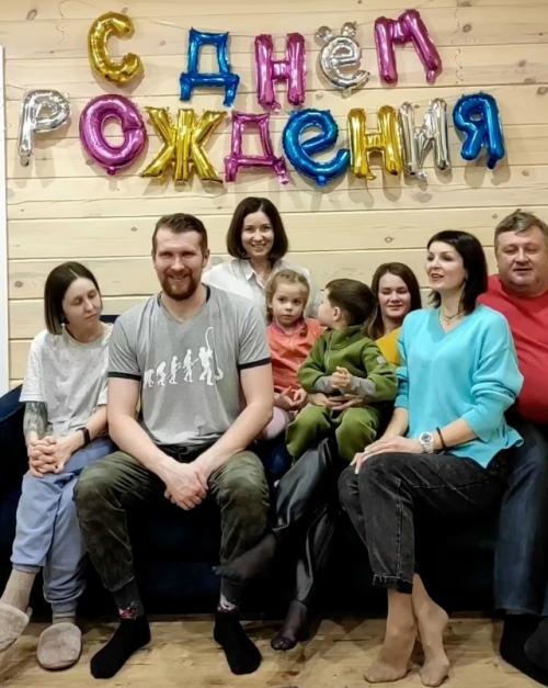 Есть два типа людей после дня рождения: 

