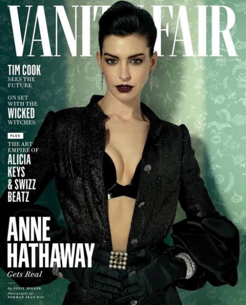 Неземная красотка Энн хэтуэй позирует для апрельского Vanity Fair в образах Saint Laurent, Mugler и Prada. 05