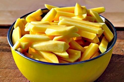 Ароматный картофель фри, запеченный в духовке. 02