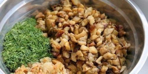 Картофельные пирожки с грибами. 01 Картофельные пирожки с грибами. 01