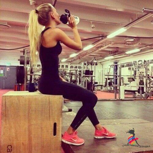 Основные упражнения на растяжку.