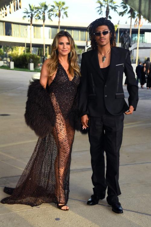 В музее искусств Лос-анджелеса (Lacma) состоялось торжественное открытие галереи Дэвида геффена.  