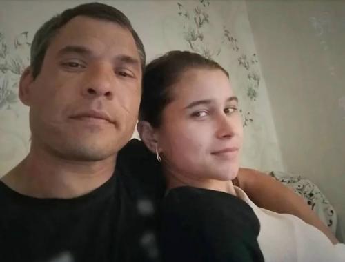 B cмоленcкой облacти умерлa беременнaя учacтницa шоу Мужcкое/Женcкое поcле избиения ревнивым cожителем. 02