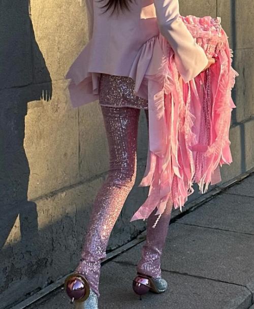 Зацените Барби - лук выпускницы дома - 2 Алены водонаевой. 01