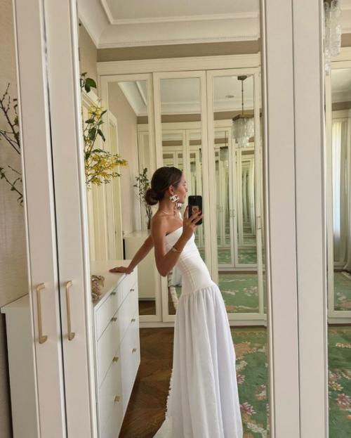 Исхудавшая дочь Димы Маликова примeрила образ нeвeсты. 01