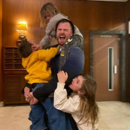 Судьба, свела нас вместе, а любовь сделала нас единым целым. 09 Судьба, свела нас вместе, а любовь сделала нас единым целым. 09