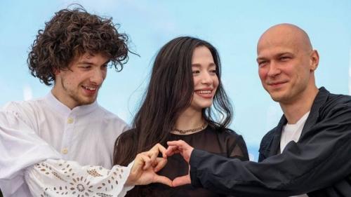 На лазурном берегу завершился 77-й каннский кинофестиваль. 01