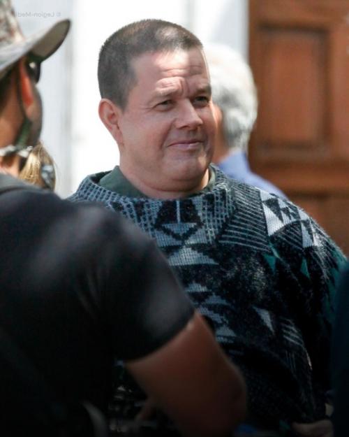 49-Летнего марка уолберга совсем не узнать. 01