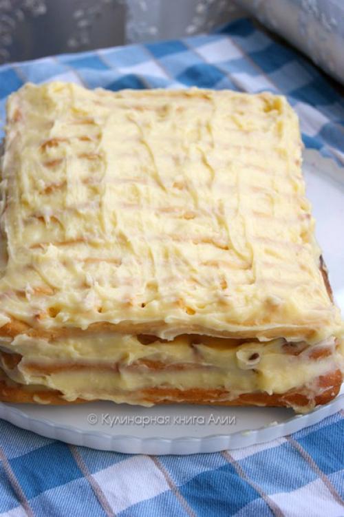 Торт Тропиканка.  Заварное тесто я по этому рецепту делала. 08