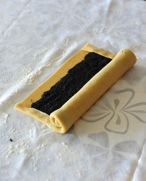 Рулет с маком и орехами. 07