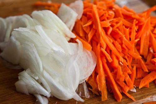 Борщ на 10 порций. Борщ.

На 8-10 порций потребуется: