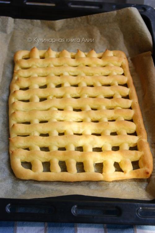 Торт Тропиканка.  Заварное тесто я по этому рецепту делала. 03