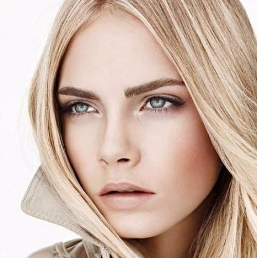 === Nude ===.
Макияж в стиле Nude (Nude с англ.  