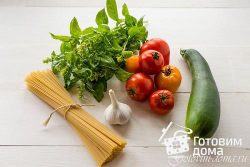 Спагетти с помидорами и Лапшой из цуккини. 01 Спагетти с помидорами и Лапшой из цуккини. 01