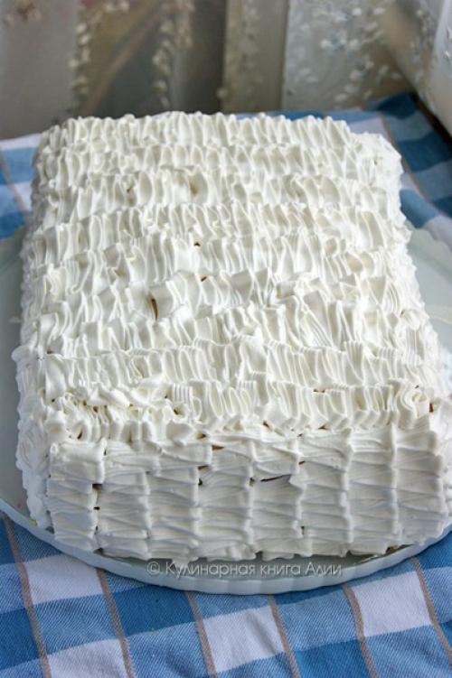 Торт Тропиканка.  Заварное тесто я по этому рецепту делала. 09