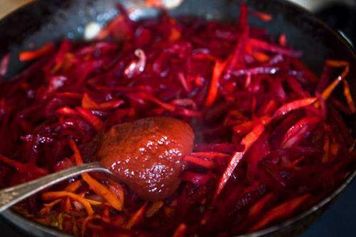 Борщ на 10 порций. Борщ.

На 8-10 порций потребуется: