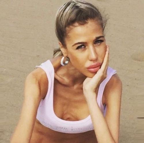 Маша кохно поборола анорексию! 04