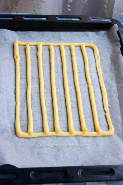 Торт Тропиканка.  Заварное тесто я по этому рецепту делала. 01