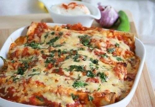 Энчиладас с курицей. Энчиладас с курицей.