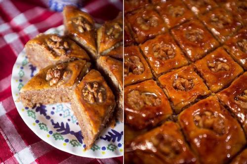 Пахлава. С богатой ореховой начинкой, сладкая, с медовым ароматом и, самое главное, очень мягкая внутри! Пахлава. С богатой ореховой начинкой, сладкая, с медовым ароматом и, самое главное, очень мягкая внутри!