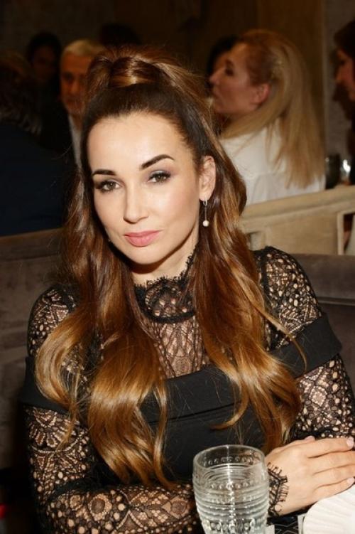 На телеканале Dомашний стартует шоу скажи, подруга! 03