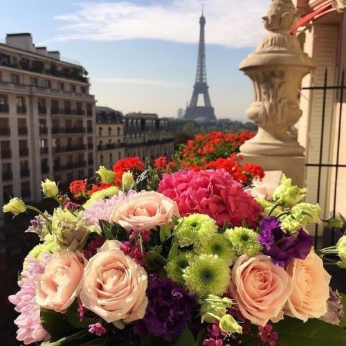 Кто-то говорит: нас лечит время. 03