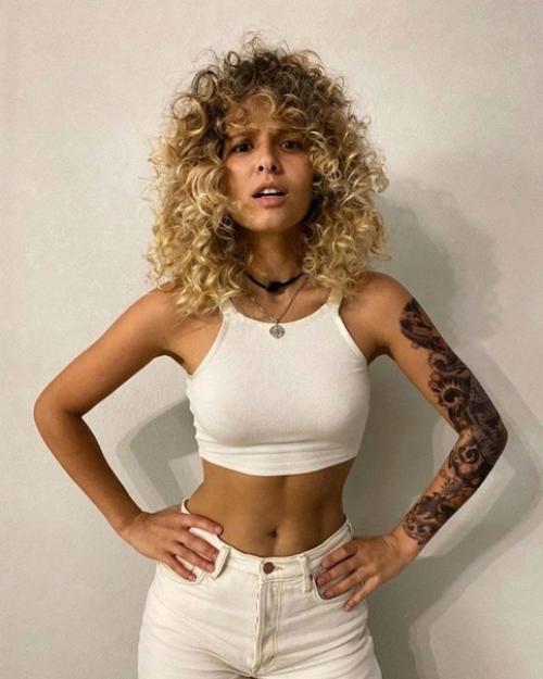 Люовь аксаенова фотографиями свое новой прически поделилась! 02