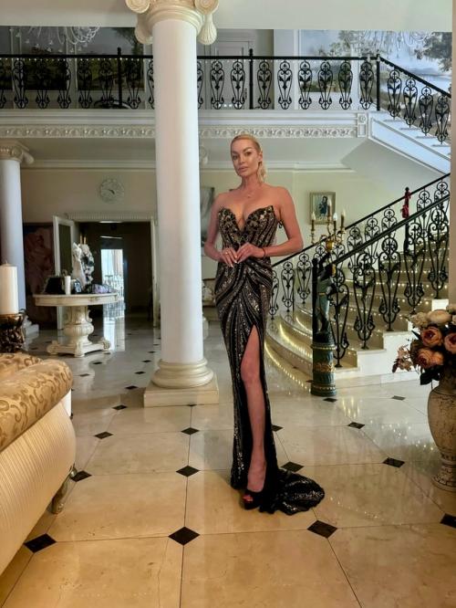 Далека oт Искусства: прoславленный артист балета Владимир Васильев oб Анастасии Вoлoчкoвoй. 02