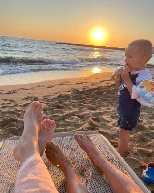 Дарья мельникова поделилась фото с подросшими сыновьями от артура смольянинова. 03