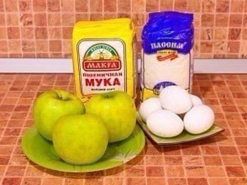 Пожалуй, шарлотка - самая популярная выпечка с яблоками. 01 Пожалуй, шарлотка - самая популярная выпечка с яблоками. 01