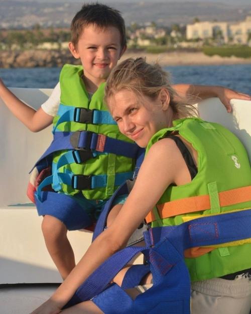 Дарья мельникова поделилась фото с подросшими сыновьями от артура смольянинова. 02