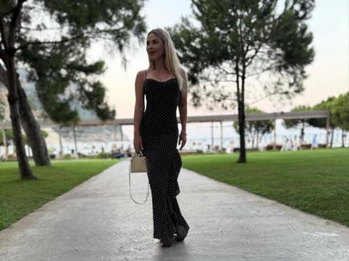 Пелагея вывезла дочь за границу, несмотря на запреты бывшего мужа. 01 Пелагея вывезла дочь за границу, несмотря на запреты бывшего мужа. 01