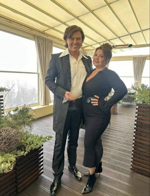 Прохор Шаляпин снова женился: его избранницей стала 37-летняя кондитер, соведущая Рената Агзамова Ольга Вашурина. 01