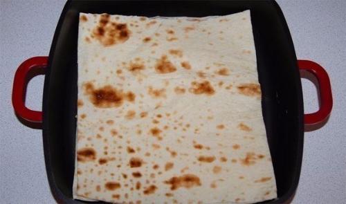 Сырный пирог из армянского лаваша. 04