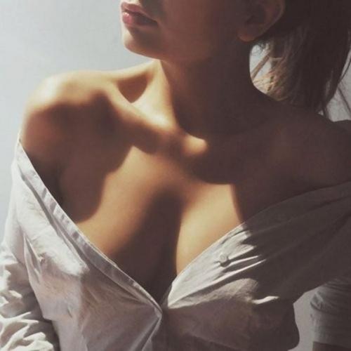 Мы делаем грудь красивой: комплекс упражнений. 

