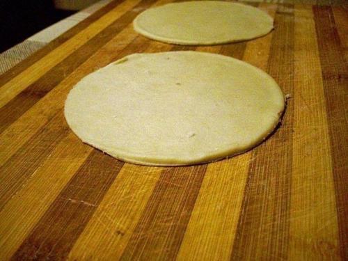 Эчпочмак.  Ингредиенты:  - Кефир. 02