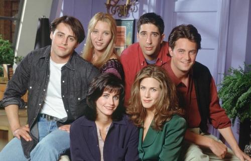 По делу о смерти Мэттью Перри задержали 5 человек, в том числе личного помощника звезды, который ввел ему роковую дозу препарата. 02