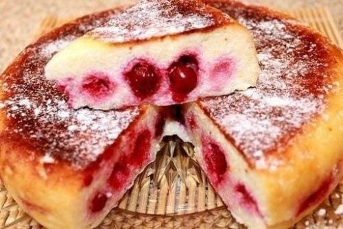 Вкуснейшая творожная запеканка.