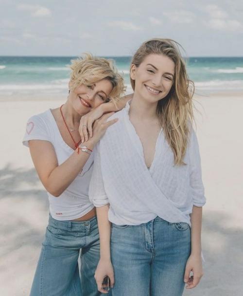 Я сам себе не доверяю, а жене - да. 03