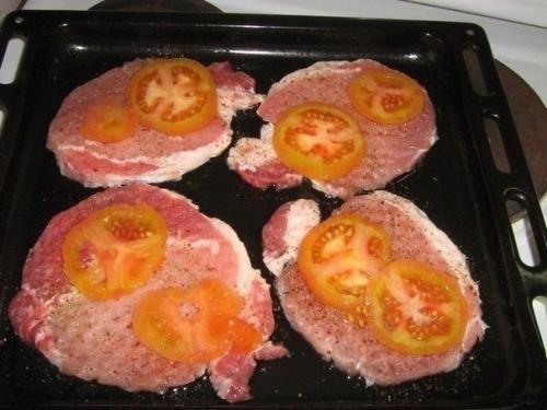 Мясо в духовке с грибами. 02