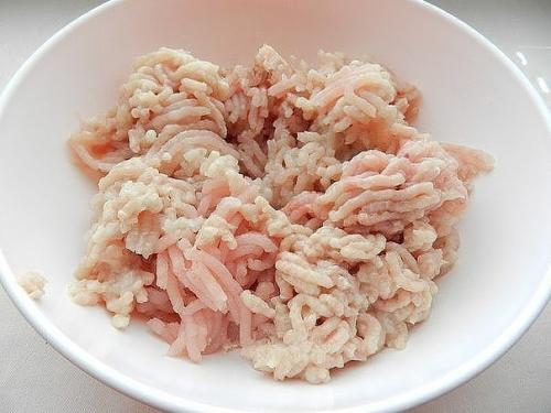 Гречаники.  Гречаники - блюдо украинской кухни, которое готовится из мясного фарша с добавлением вареной гречки. 01 Гречаники.  Гречаники - блюдо украинской кухни, которое готовится из мясного фарша с добавлением вареной гречки. 01