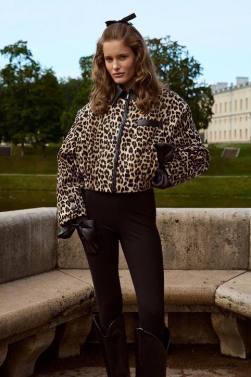 Отличные осенние новости - в моде женственные силуэты. 02