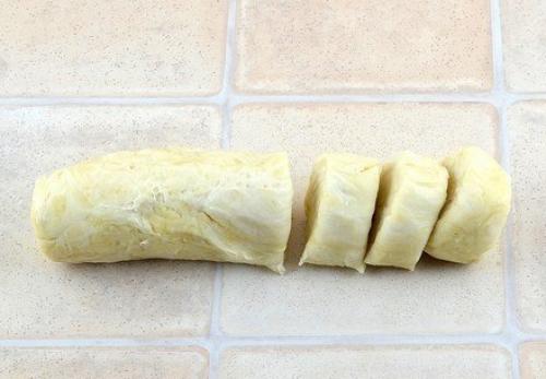 Нежное куриное мясо в хрустящем слоеном тесте. 03 Нежное куриное мясо в хрустящем слоеном тесте. 03