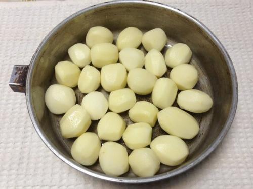 Молодой картофель под сметанным соусом. 02 Молодой картофель под сметанным соусом. 02