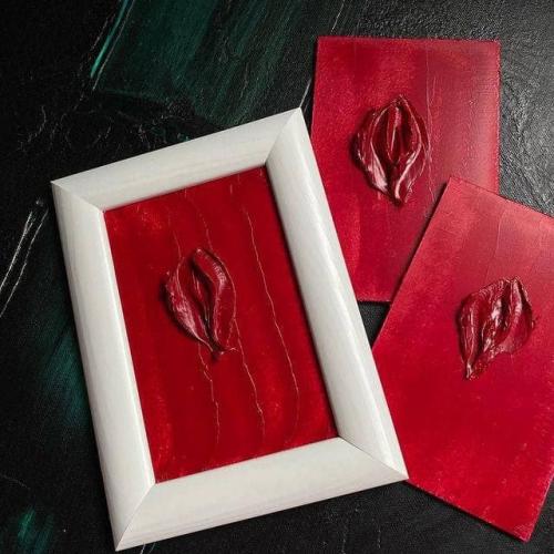 Серия авторских работ Она. 05