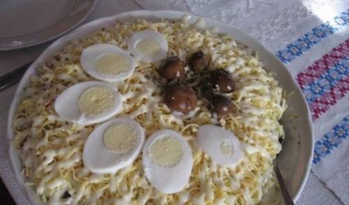 Подборка очень вкусных салатов: топ - 6 рецептов. Подборка очень вкусных салатов: топ - 6 рецептов.