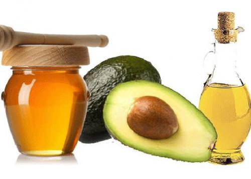 Антивозрастная маска с авокадо.

