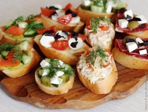 5 начинок для брускетты.