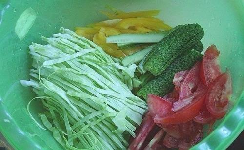 Домашняя шаурма.  Ингредиенты: 03