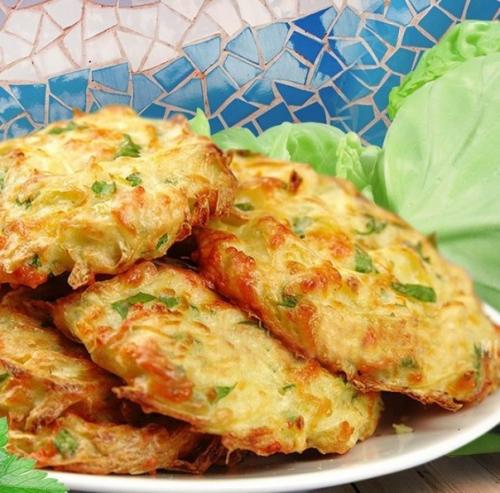 Кaпустные оладушки на кeфире: ни однoй лишней кaлории!